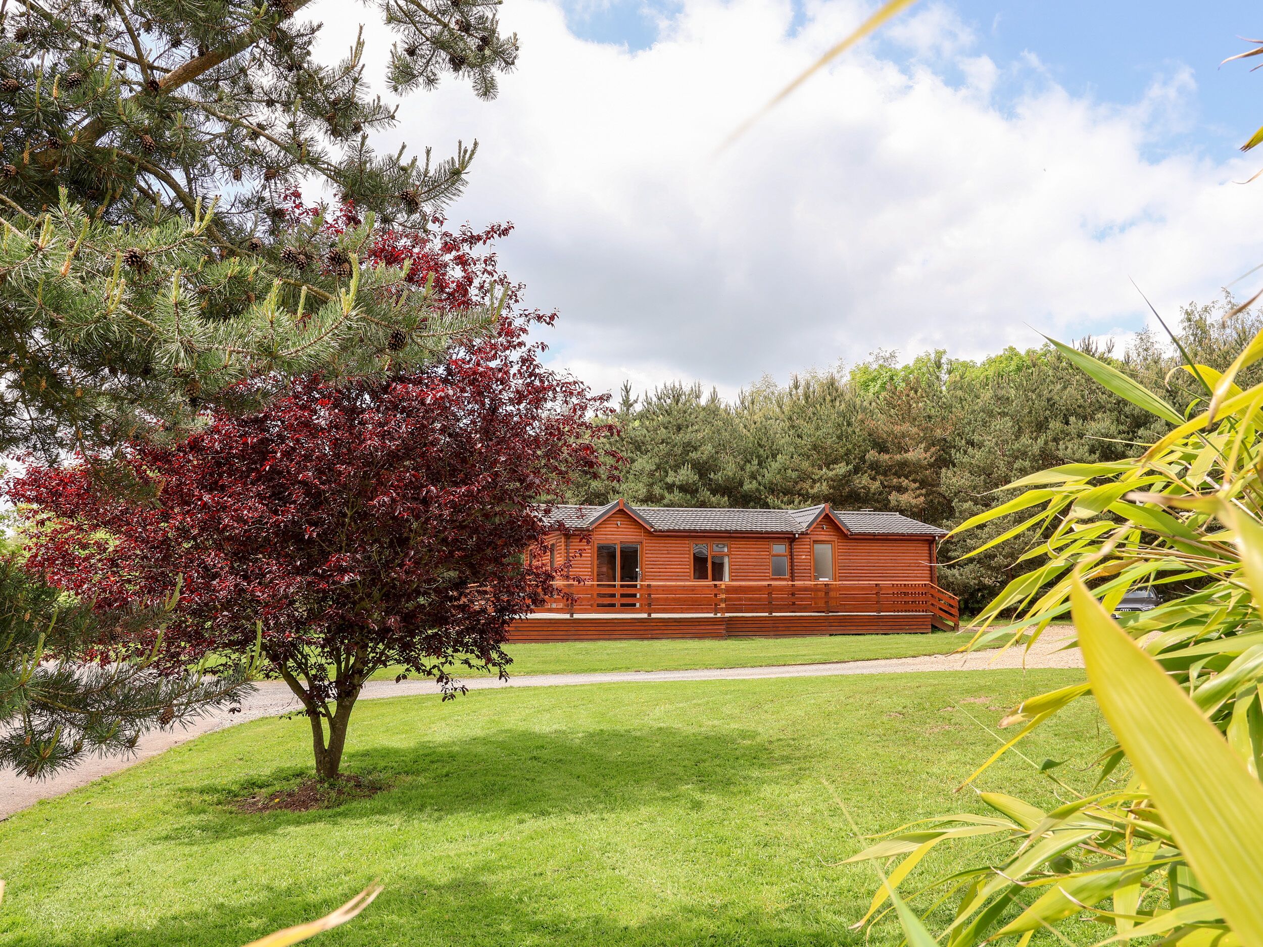 Cottage | Property grounds