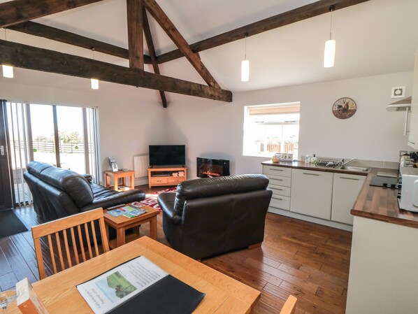 Cottage | Interior