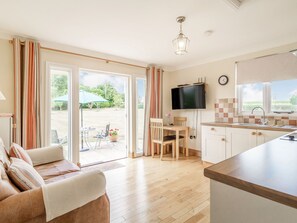 Cottage | Living room | TV - Norbank Garden Studio (Diss)