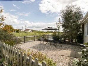 Cottage | Interior - Teal (Highbridge)