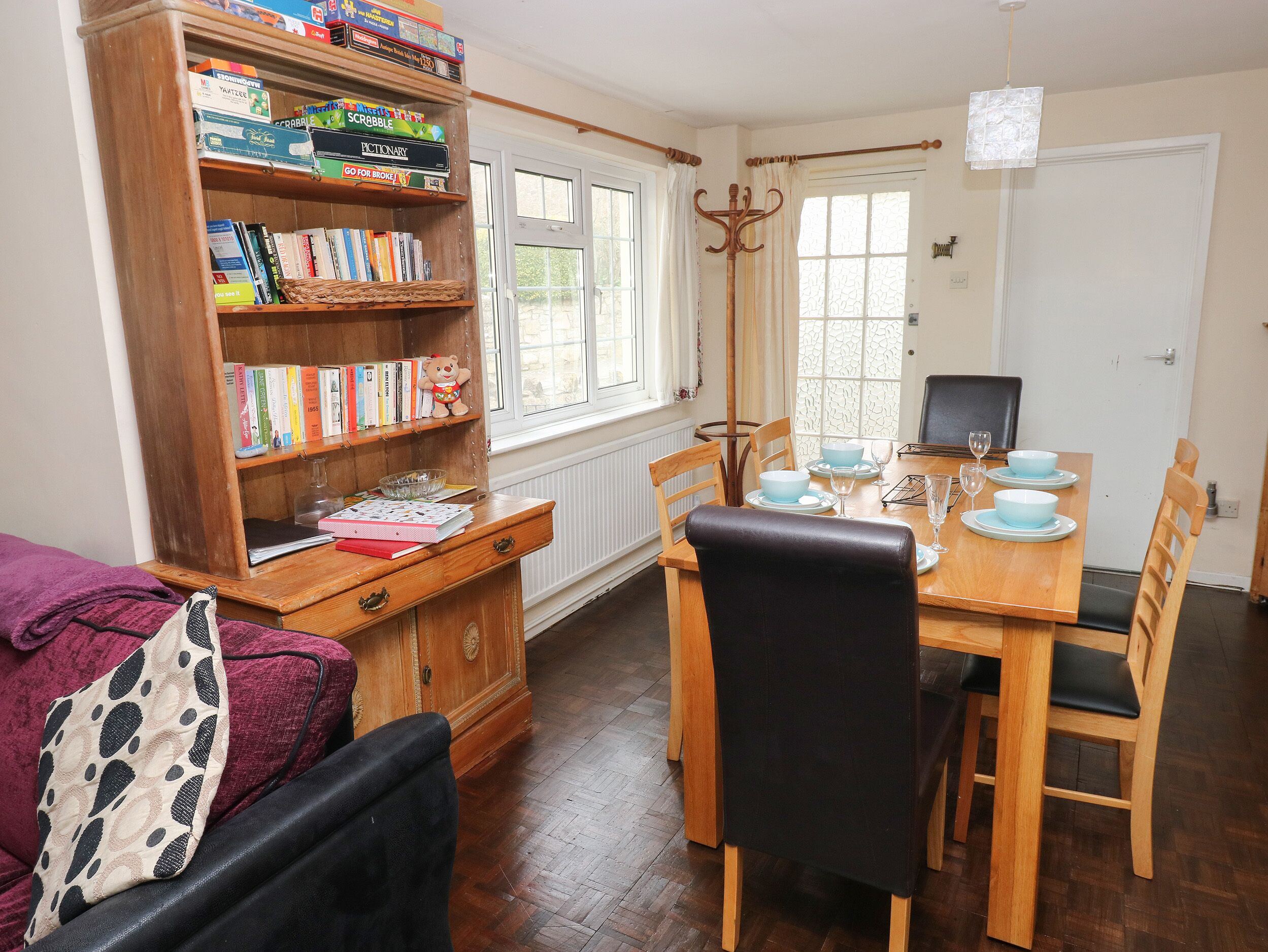 Cottage | Interior