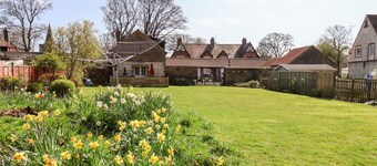 Cupid's Cottage
