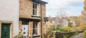 Pauls Fold Holiday Cottage