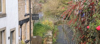 Pauls Fold Holiday Cottage