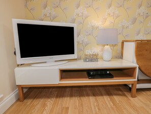 Cottage | Interior - The Store Rooms (Whitby)