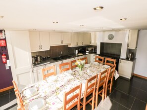 Private kitchen - Broadway Barn (Buxton)