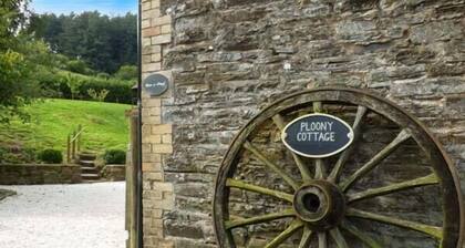 Ploony Cottage