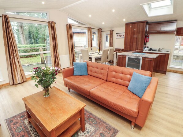 Cottage | Living area