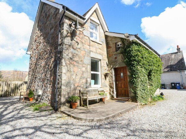 Exterior - The Knowe Lower (Taynuilt)