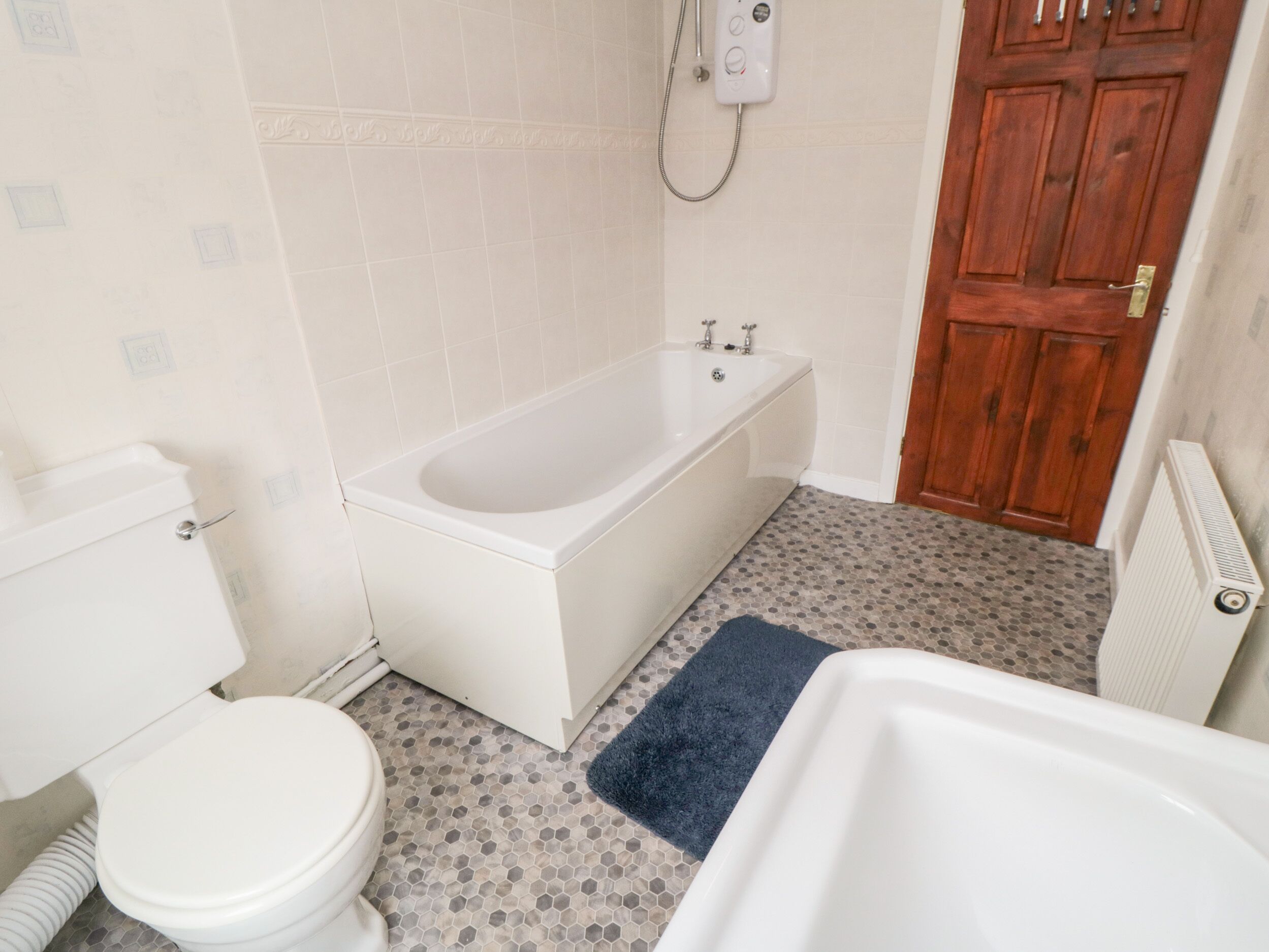 Cottage | Bathroom | Shower