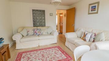 Chaumière | Aire de séjour