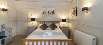 Castle Hill Cottage