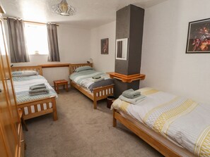 Cottage | 2 bedrooms, individually decorated, individually furnished, free WiFi - Mellfell Cottage (Penrith)
