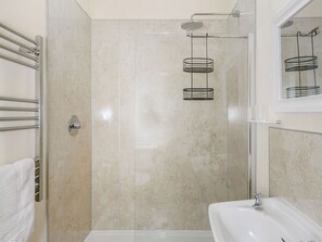 Cottage | Bathroom | Shower - Warbrook (Holsworthy)