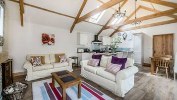 Cottage | Living room | TV, DVD player