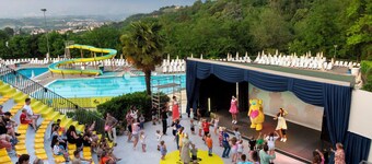 Villa Norcenni Aparthotel