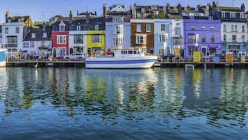 Cottage | Marina