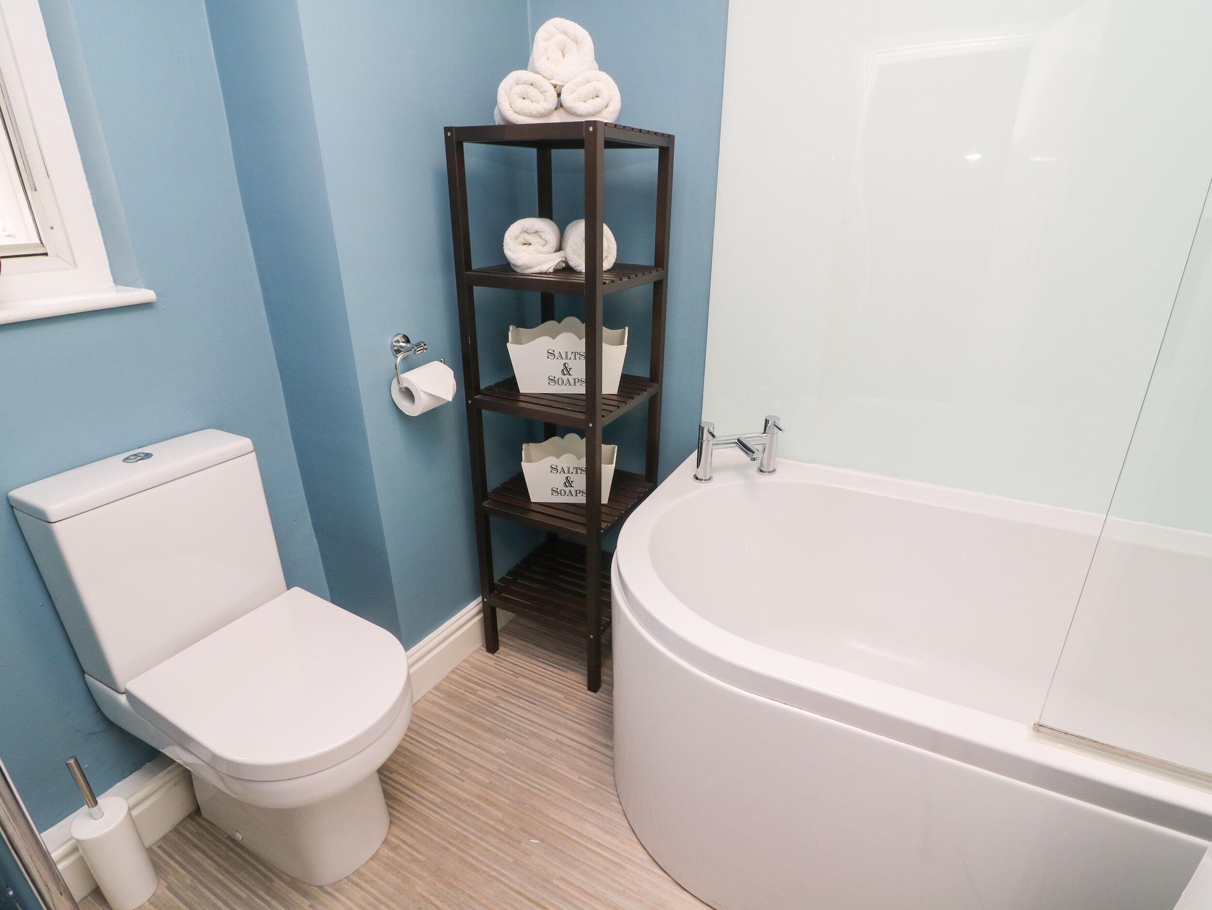 Cottage | Bathroom | Shower