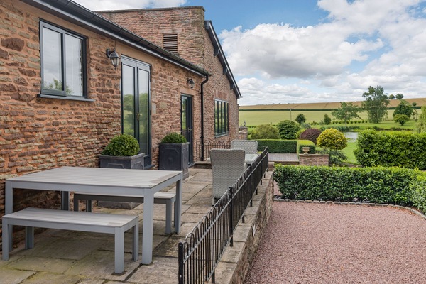 Cottage | Balcony