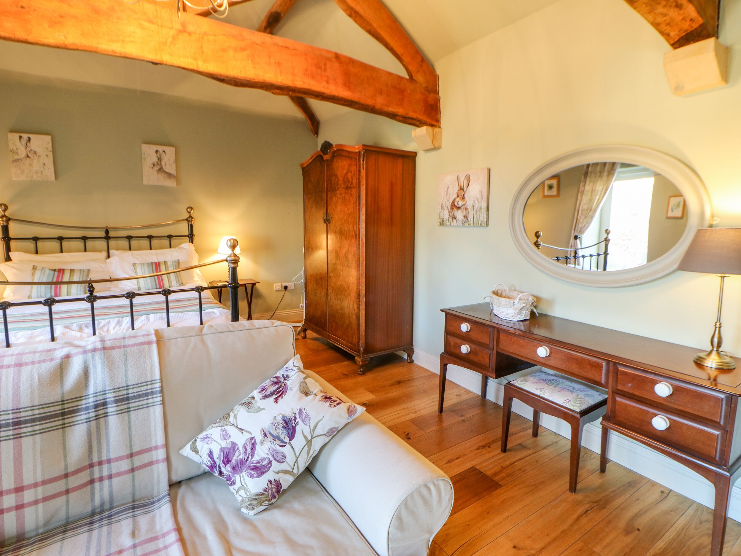 村舍 | 2 多间卧室、特色装修、特色家居、免费 WiFi