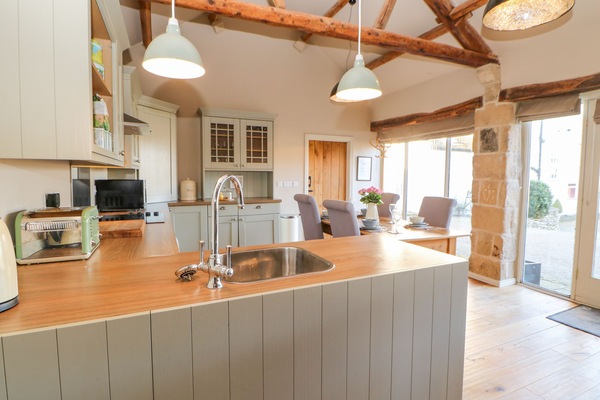 Cottage | Interior