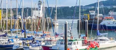 コテージ | マリーナ