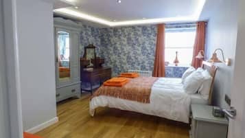 Cottage | 1 bedroom, individually decorated, individually furnished, free WiFi