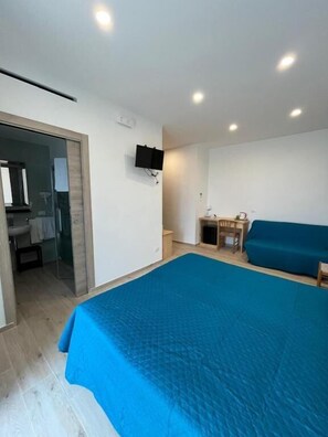 In-room safe, iron/ironing board, free WiFi - Hotel Valentino B&B (LAVAGNA)