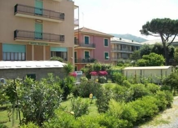 Exterior - Hotel Valentino B&B (LAVAGNA)