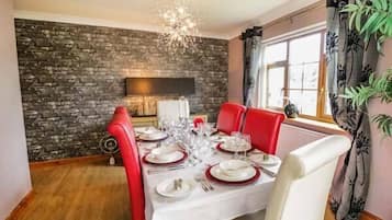 Casa de campo | 2 habitaciones, decoración personalizada y muebles diferentes