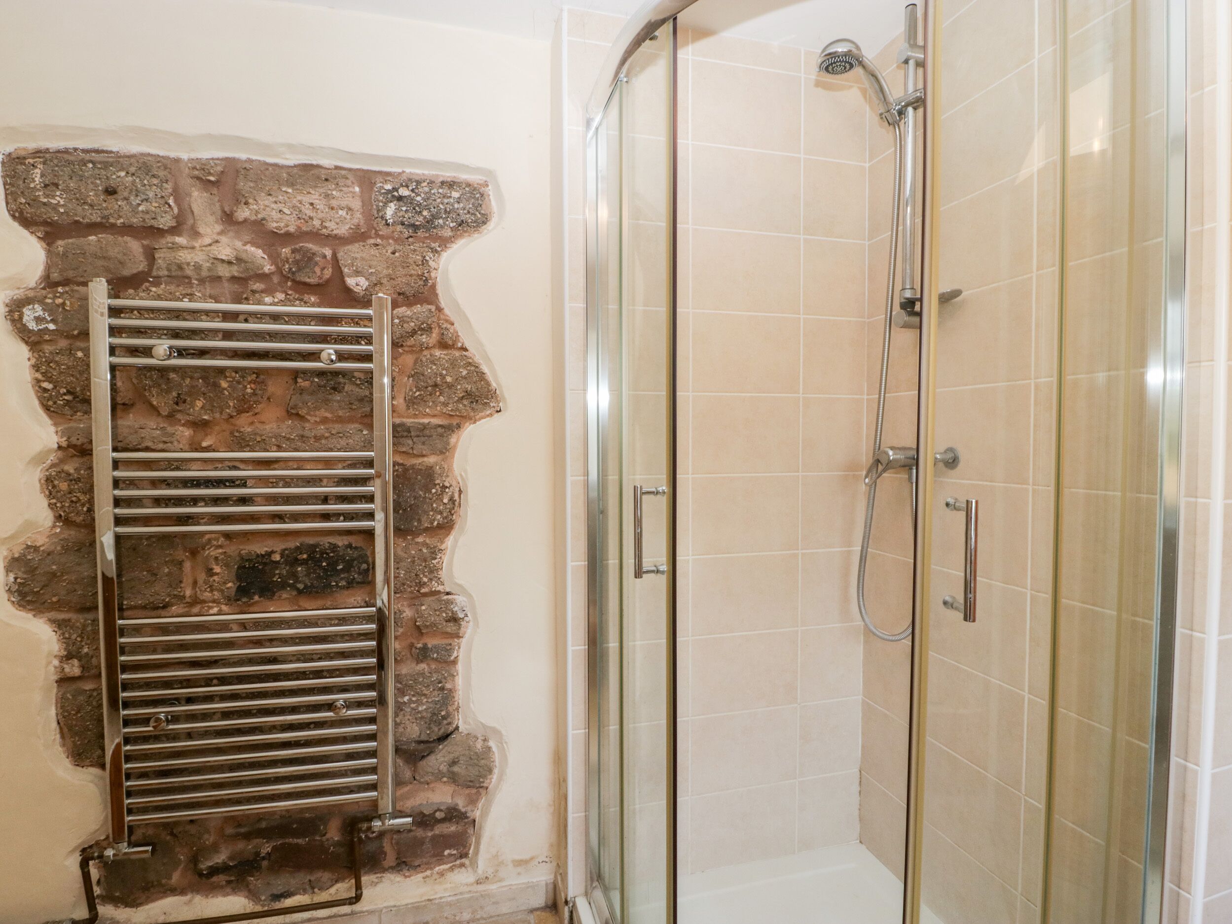 Cottage | Bathroom | Shower