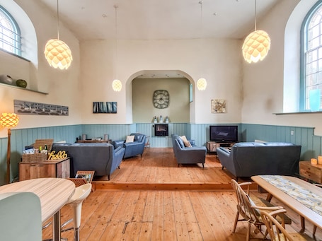 Casa de campo | Parte interna. Rainforest Chapel