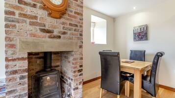 Cottage | Khu ăn uống