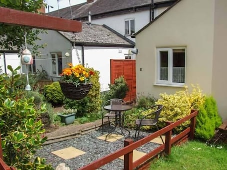 ์ฝํฐ์ง | ๋ด๋ถ