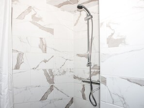 Cottage | Bathroom | Shower - Carters Cottage (High Peak)