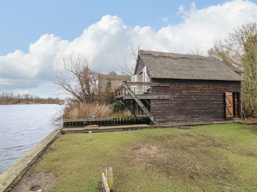 Cottage | Front of property