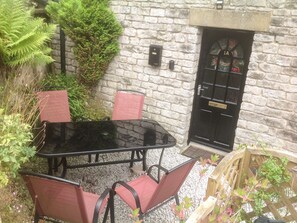 Balcony - 1A Market Square (Buxton)