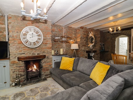 Cottage | Living area