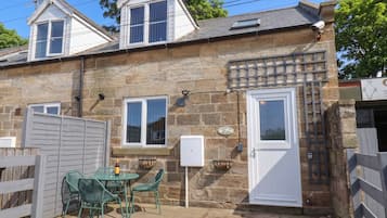 Cottage | Exterior