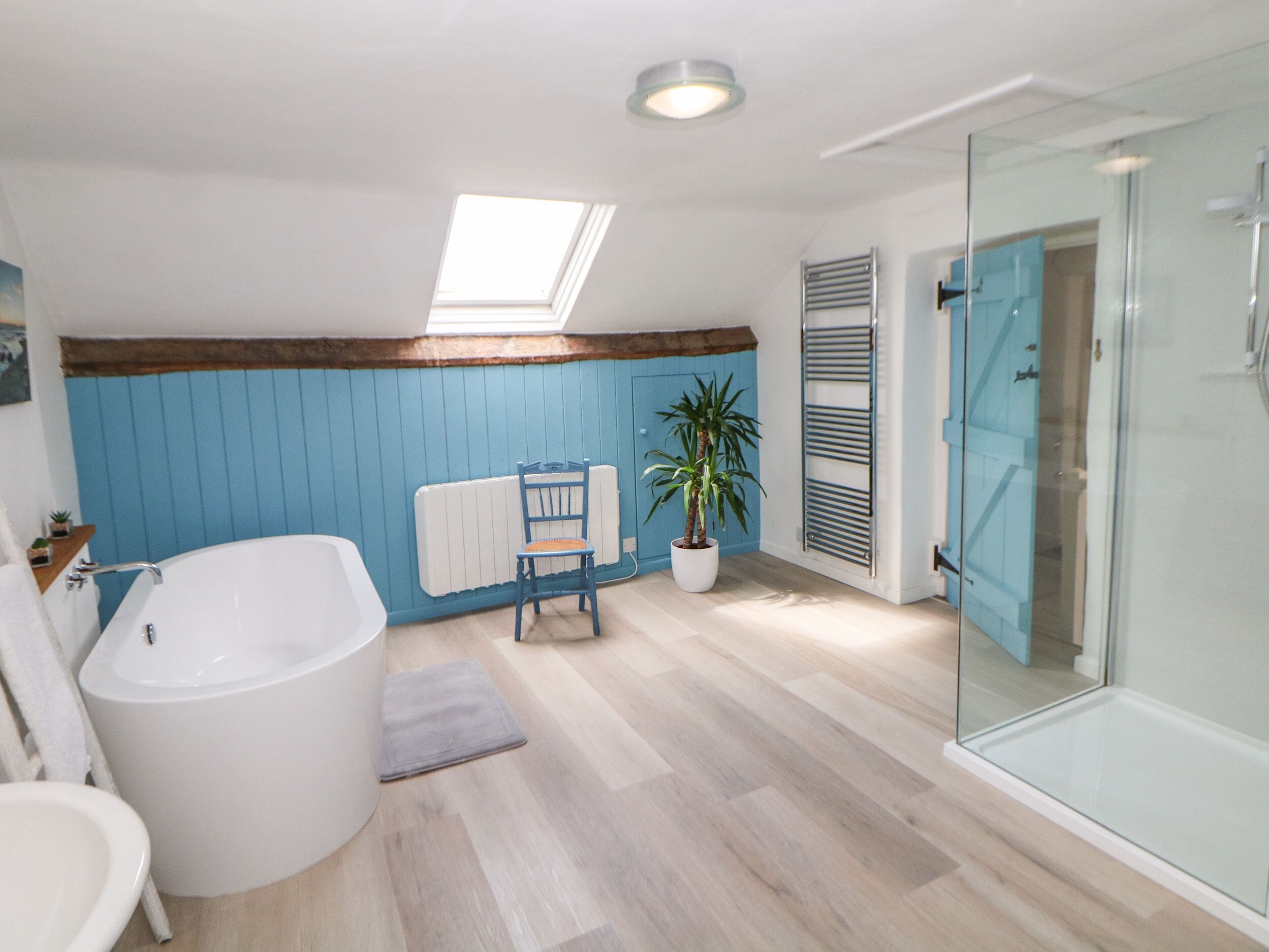 Cottage | Bathroom | Shower