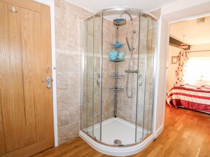 コテージ | バスルーム | シャワー