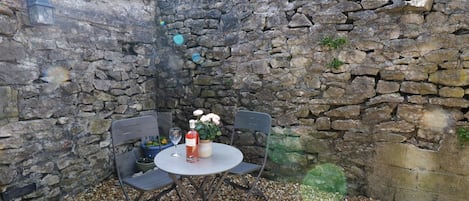 Cottage | Interior