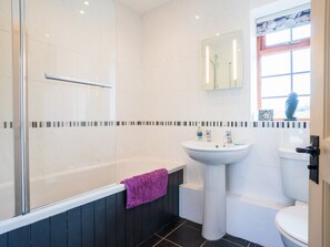 Cottage | Bathroom | Shower - Y Betws (Pwllheli)