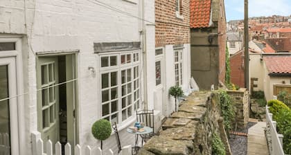 Demeter Holiday Cottage