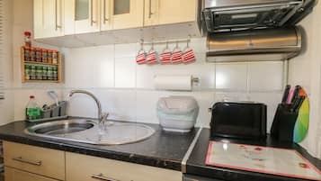 平房 | 私人廚房 | 廚房用具/餐具/器皿