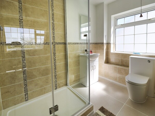 Interior - Anglesey White Haven (Menai Bridge)