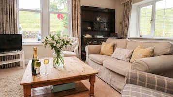 Cottage | Interior