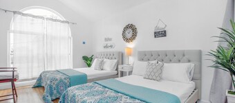 Racpanos Modern Stay on Forrest Street