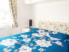 Chaumière | Décor unique, ameublement unique, accès au Wi-Fi (inclus)
