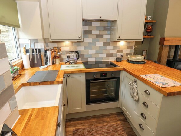 Cottage | Cuisine privée | Réfrigérateur, micro-ondes, plaque de cuisson